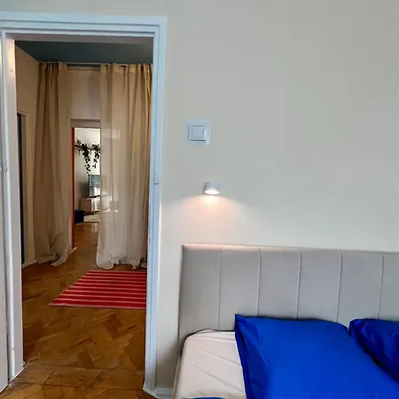 アパート Duze, Sloneczne I Spokojne Dwupokojowe Mieszkanie W Centrum Miasta